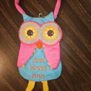Color Owl Clasp Purse